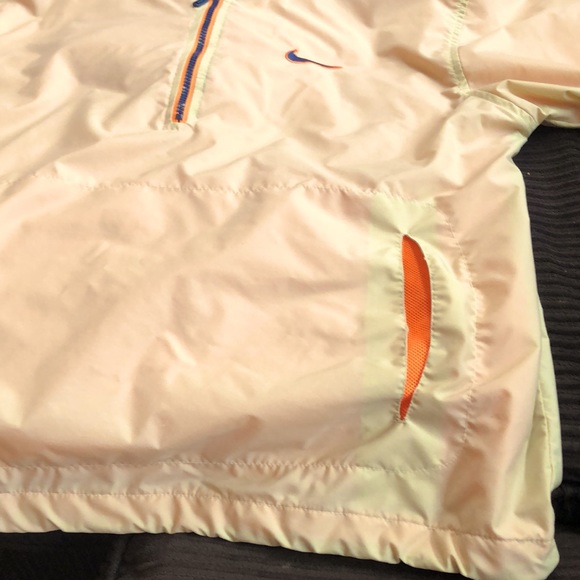 Jacket - Picture 3 of 14